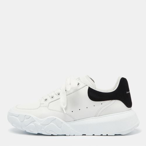 Alexander McQueen White/Black Leather And Suede Oversized Sneakers Size 39 - Alexander McQueen - Modalova