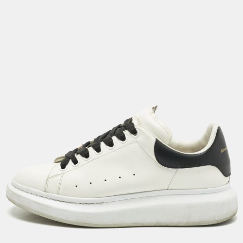 Alexander McQueen White/Black Leather Oversized Sneakers Size 43 - Alexander McQueen - Modalova