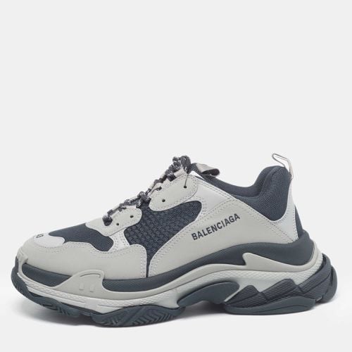 Balenciaga Grey/Blue Faux Leather and Mesh Triple S Sneakers Size 43 - Balenciaga - Modalova