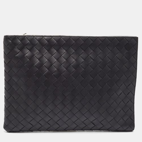 Bottega Veneta Black Intrecciato Leather Pouch - Bottega Veneta - Modalova