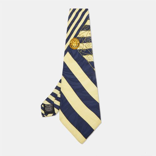 Gianni Versace Vintage Yellow/Blue Print Silk Traditional Tie - Gianni Versace - Modalova