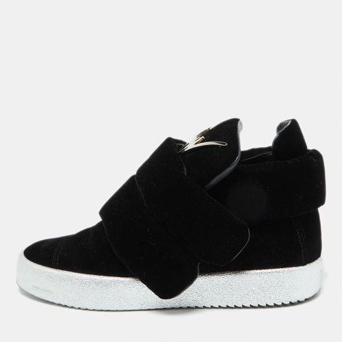 Giuseppe Zanotti Black Velvet Double Velcro Strap High Top Sneakers Size 43 - Giuseppe Zanotti - Modalova