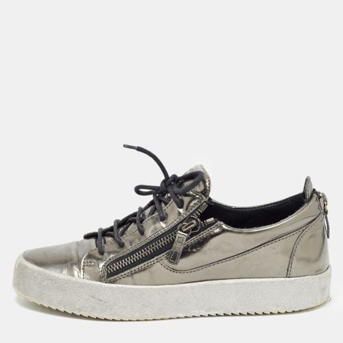 Giuseppe Zanotti Metallic Leather Double Zipper Low Top Sneakers Size 43 - Giuseppe Zanotti - Modalova