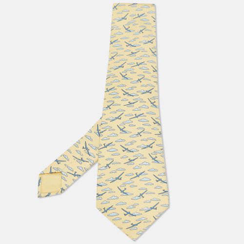 Hermès Yellow Airplane Cloud Print Silk Traditional Tie - Hermes - Modalova