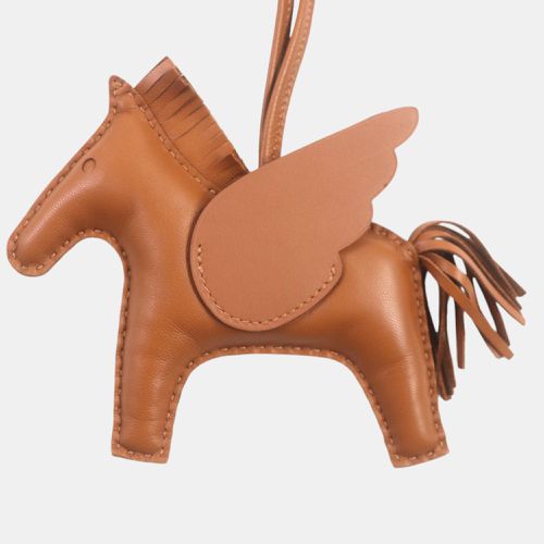 Hermes Rodeo Pegasus MM Anjou Milo Bag Charm Gold Leather - Hermes - Modalova