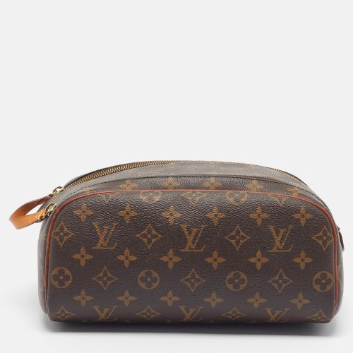 Dopp Kit Monogram Canvas Pouch - Louis Vuitton - Modalova