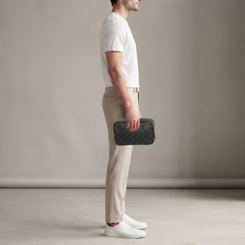 Toiletry GM Monogram Eclipse Canvas Pouch - Louis Vuitton - Modalova