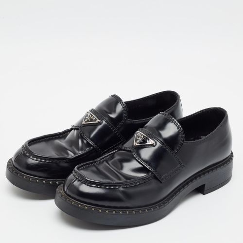 Brushed Size 42.5 Leather Loafers - Prada - Modalova