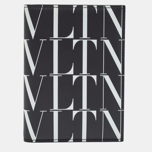 Valentino Black/White Leather VLTN Times Passport Holder - Valentino - Modalova