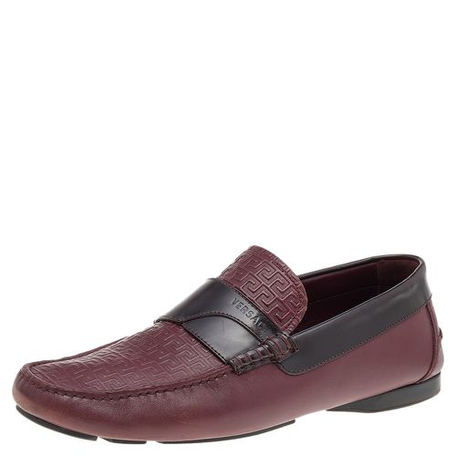 Versace Burgundy Monogram Embossed Leather Slip On Loafers Size 43 - Versace - Modalova