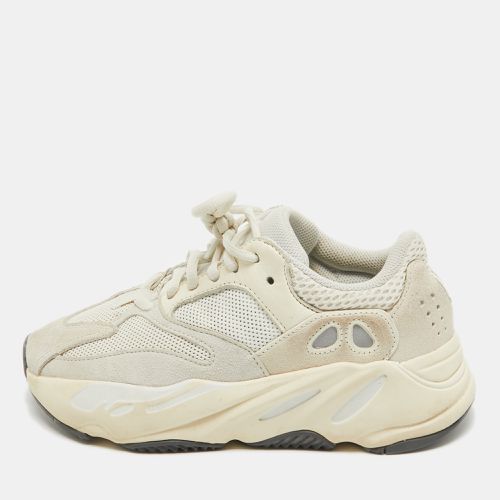 Yeezy x Adidas White Mesh and Suede Boost 700 Analog Sneakers Size 37 1/3 - Yeezy x Adidas - Modalova