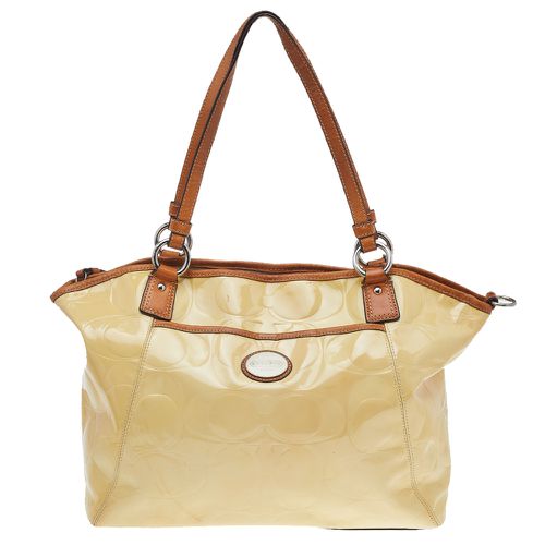 Signature Patent Leather Peyton Tote - Coach - Modalova