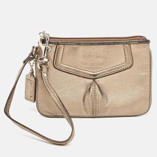 Coach Metallic Leather Zip Wristlet Clutch - Coach - Modalova