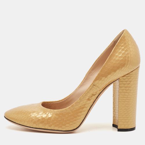 Casadei Yellow Python Embossed Leather Round Toe Pumps Size 37 - Casadei - Modalova