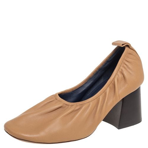 Celine Beige Leather Scrunch Ballerina Block Heel Pumps Size 39 - Celine - Modalova