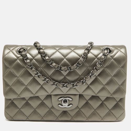 Chanel Metallic Quilted Leather Medium Classic Double Flap Bag - Chanel - Modalova