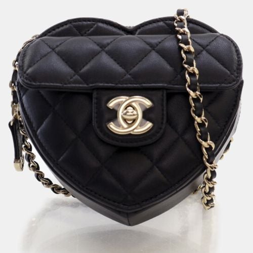 Chanel Black Lambskin Quilted CC In Love Heart Clutch With Chain - Chanel - Modalova