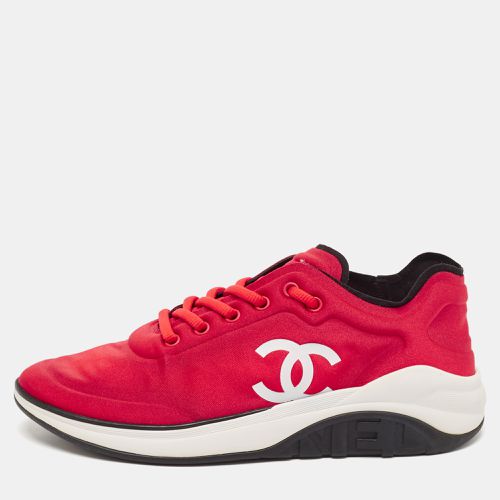 Chanel Red Nylon CC Lace Up Sneakers Size 39.5 - Chanel - Modalova