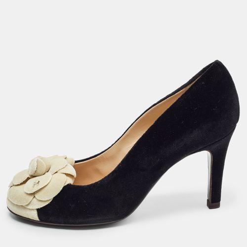 Chanel Black/Cream Velvet CC Camelia Pumps Size 36 - Chanel - Modalova