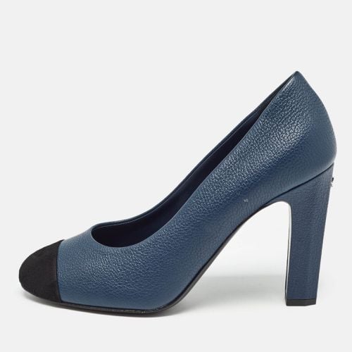 Chanel Blue/Black Leather and Suede Cap Toe Pumps Size 40 - Chanel - Modalova