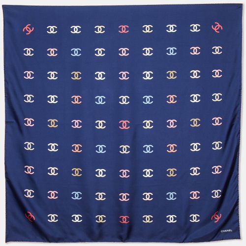 Chanel Navy Blue CC Print Silk Square Scarf - Chanel - Modalova