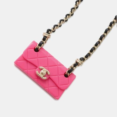 Chanel Pink Gold Plated Resin Calf Leather Matelasse Bag Charm Necklace - Chanel - Modalova