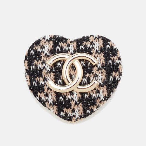 Chanel CC Coco Heart Fabric Gold Tone Brooch - Chanel - Modalova