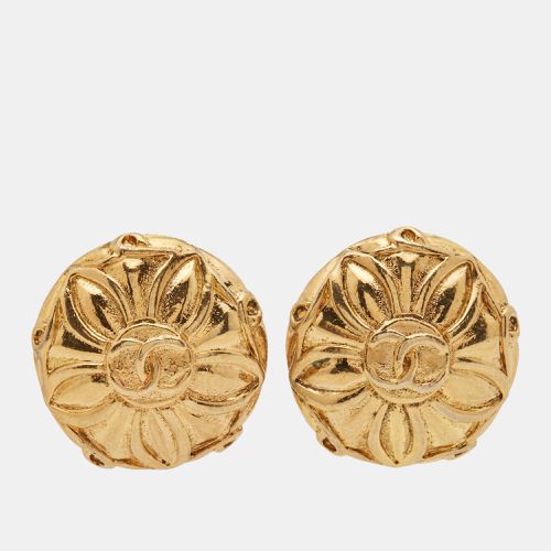 CC Medallion Tone Clip On Earrings - Chanel - Modalova