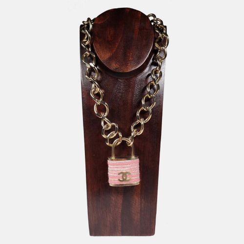 K Tweed CC Padlock Pendant - Chanel - Modalova