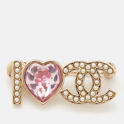 Chanel CC I Love You Faux Pearl Resin Gold Tone Brooch - Chanel - Modalova