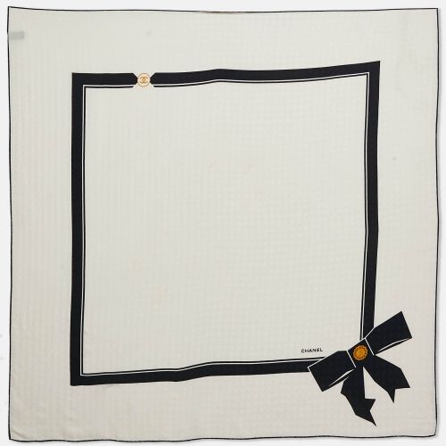 Chanel White Ribbon Print CC Silk Scarf - Chanel - Modalova