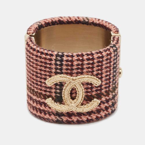 Chanel Tweed CC Fabric Gold Tone Wide Hinged Bangle Bracelet - Chanel - Modalova