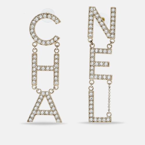 Chanel Letter Logo Crystals Gold Tone Earrings - Chanel - Modalova