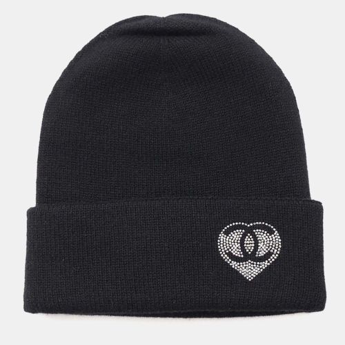 Chanel Black Cashmere Rhinestone CC Logo Heart Motif Knit Cap - Chanel - Modalova