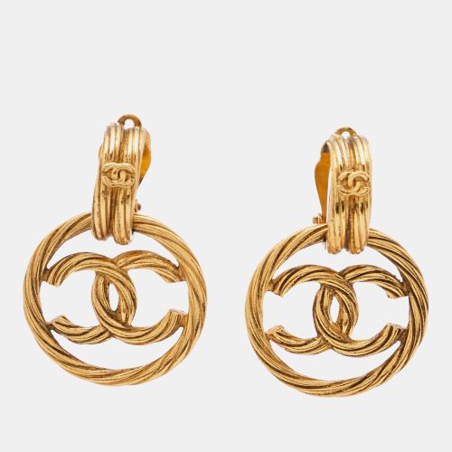 Chanel CC Gold Tone Earrings - Chanel - Modalova