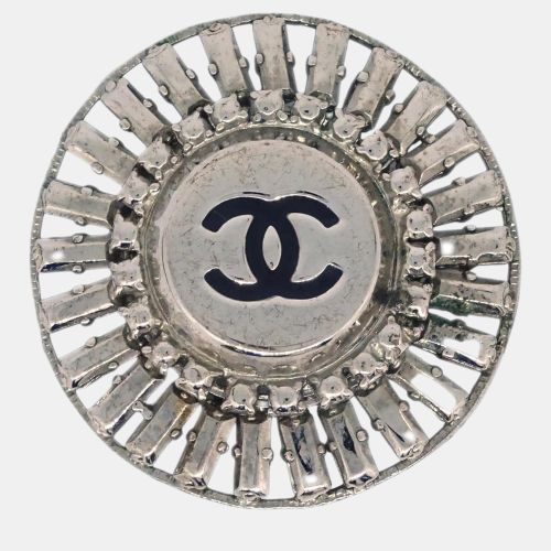 Chanel Silver Brooch Pin - Chanel - Modalova