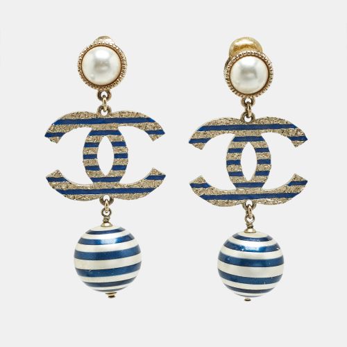 CC Faux Pearl Enamel Tone Earrings - Chanel - Modalova
