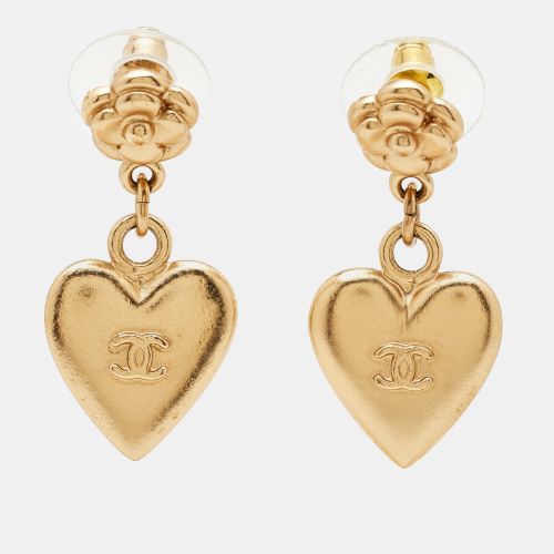 Chanel CC Flower Heart Gold Tone Dangle Earrings - Chanel - Modalova