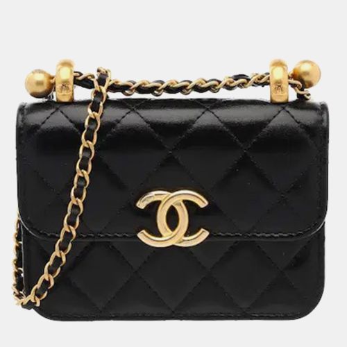 Classic Quilted Mini Rectangular Lambskin Bag - Chanel - Modalova