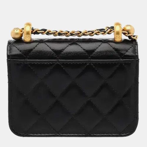 Classic Quilted Mini Rectangular Lambskin Bag - Chanel - Modalova