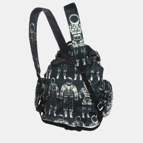 Astronaut Essentials Medium Navy Nylon Sequins Backpack Bag - Chanel - Modalova