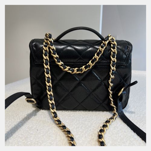 A Grained Calfskin Microchip Version Top Handle Backpack GHW - Chanel - Modalova