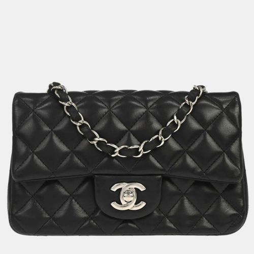 Classic Mini Rectangular Lambskin Flap Bag - Chanel - Modalova