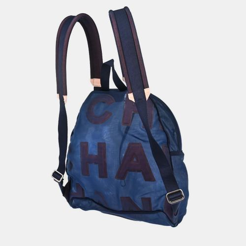 Doudoune Medium Nylon Mesh Logo Backpack - Chanel - Modalova