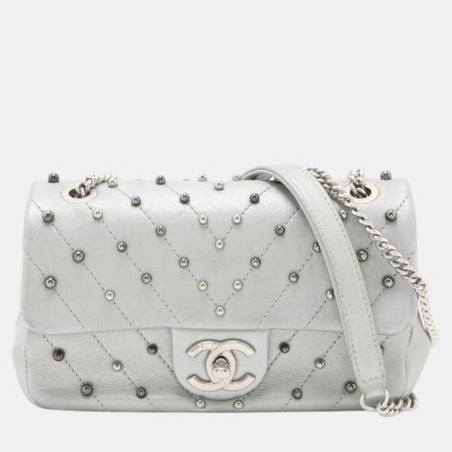 Chevron Stud Wars Mini Rectangular Lambskin Crossbody Flap Bag - Chanel - Modalova