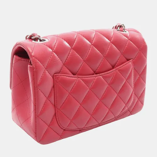 Classic Mini Rectangular Lambskin Leather Flap Bag - Chanel - Modalova