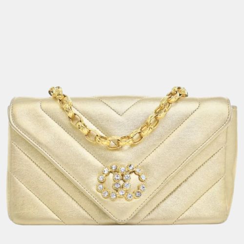 Chanel Metallic Gold Lambskin Leather Small Faux Pearl V Stitch Shoulder Bag - Chanel - Modalova