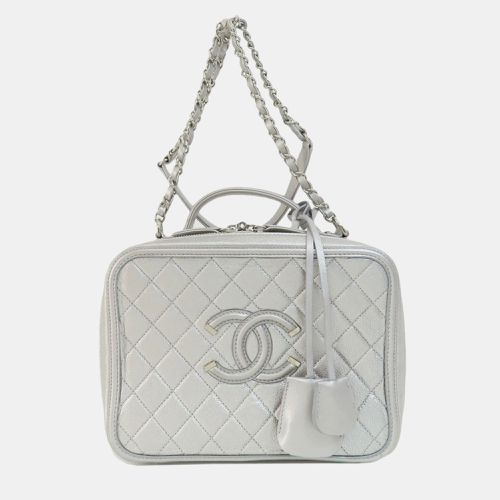 Silver Caviar Quilted Large CC Filigree Vanity Case Shoulder Bag - Chanel - Modalova