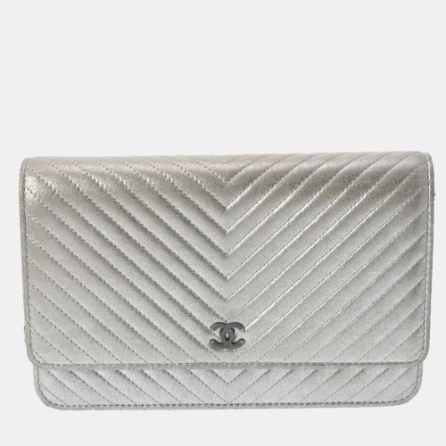 Chanel Metallic Silver Leather Wallet On Chain - Chanel - Modalova