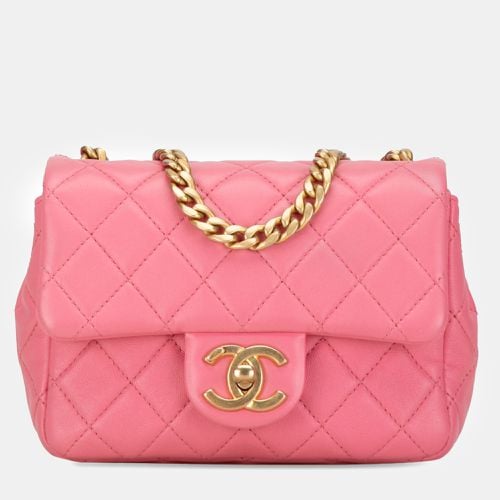 Chanel Mini Square Lambskin Pearl Samba Flap - Chanel - Modalova